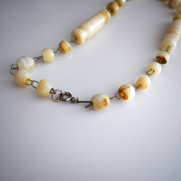 VTG Teardrop Pendant and Carved Bead Boho Necklace - Picture 6 of 15